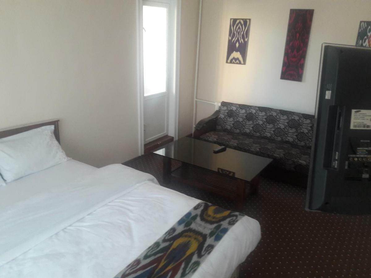 Manzur Appartement Fargʻona Buitenkant foto